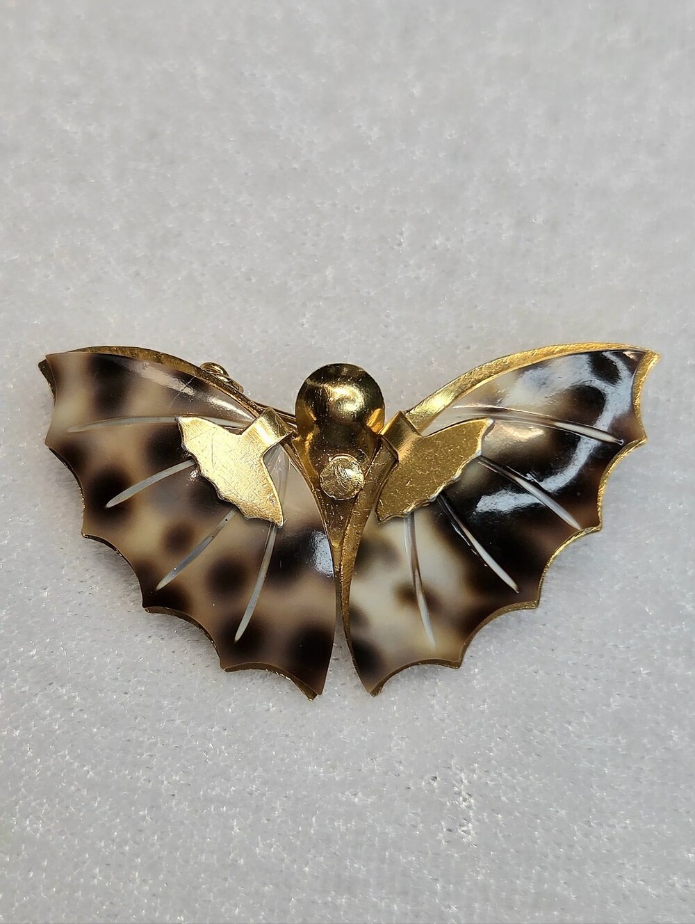 Vintage Tiger Cowrie Shell Gold-toned Metal Butterfly Brooch / Pin
